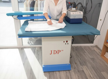 Tikiş maşınları: Tikiş maşını Jack, İşlənmiş,Elektromexaniki, 4 saplı, Ünvandan götürmə -da lalafo.az — 2 Tikiş maşınları: Tikiş maşını Jack, İşlənmiş,Elektromexaniki, 4 saplı, Ünvandan götürmə — 2