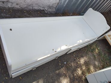 размеры прикроватных тумбочек в спальню: Уктоочу бөлмө гарнитуру, Колдонулган, Бир кишилик керебет, Тумба, Өзү алып кетүү, түсү - Ак
