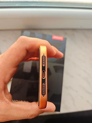 phone 6s plus: IPhone 17 Pro Max, 256 GB, Narıncı — 2