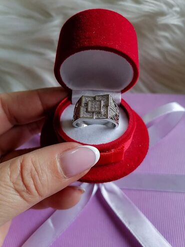 Prstenje: Cena 1300din — 6