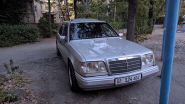 штатный телефон мерседес: Mercedes-Benz E-Class: 1995 г., 2 л, Механика, Бензин, Седан