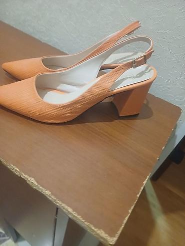 krosovka ayaqqabı: Narıncı rəngli xanım ayaqqabısı – açıq dabanlı slingback model - — 3