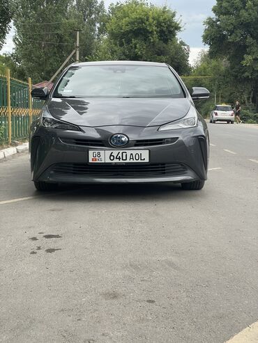 естима тайота: Toyota Prius: 2019 г., 1.8 л, Гибрид