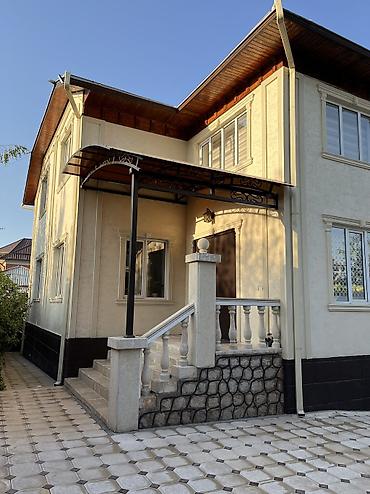 Долгосрочная аренда домов: 180 м², 7 комнат, Видеонаблюдение, Евроремонт, Забор, огорожен — 1