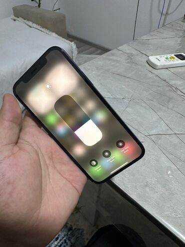 кир жуучу машиналар пол афтомат: IPhone 12, Б/у, 64 ГБ, Jet Black, Чехол, Кабель, 79 %