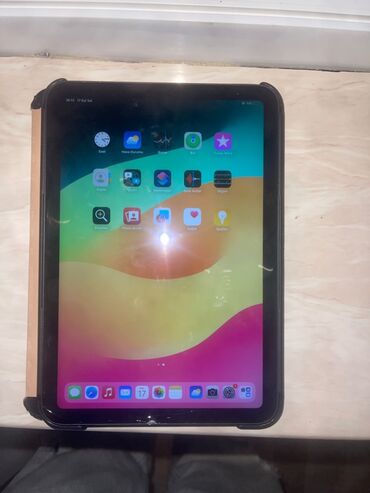 ipad 5 mini: İdeal vəziyyətdədir tək broblemi ekranın alt hissəsində kiçik çat