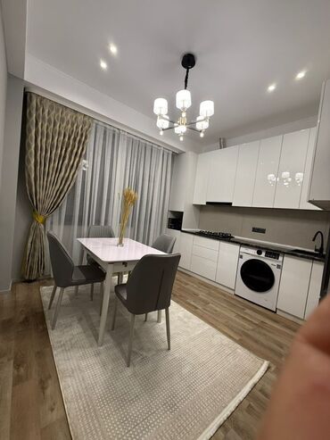 квартира часный дом: 1 комната, 43 м², Элитка, 3 этаж, Дизайнерский ремонт