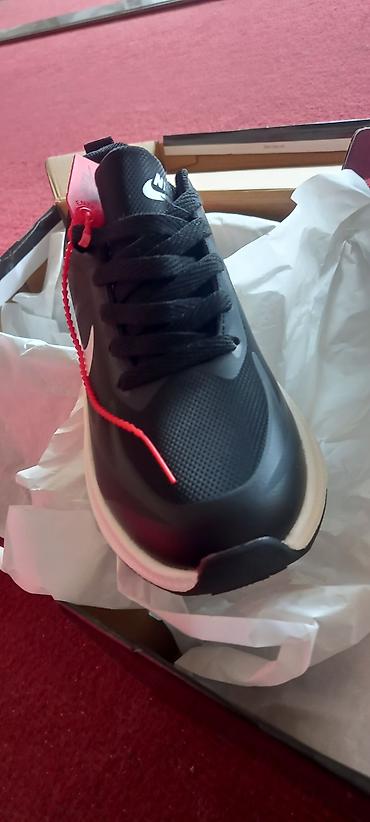 air zoom: Rəng - Qara Krossovkalar, Nike, Ölçü: 35, Uniseks — 3