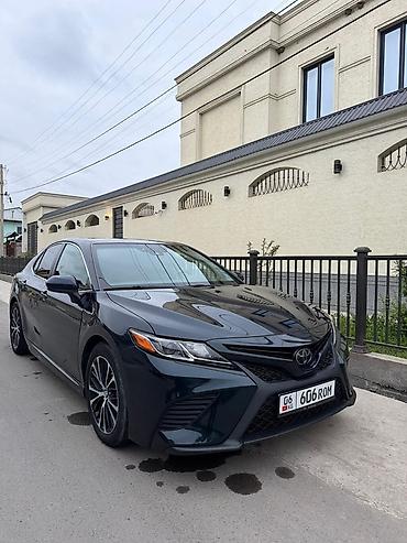Продажа авто: Toyota Camry: 2019 г., 2.5 л, Автомат, Бензин, Седан — 5