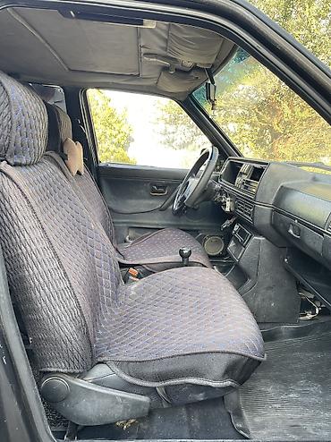 Транспорт: Volkswagen Golf: 1990 г., 1.8 л, Механика, Бензин, Хэтчбэк — 8