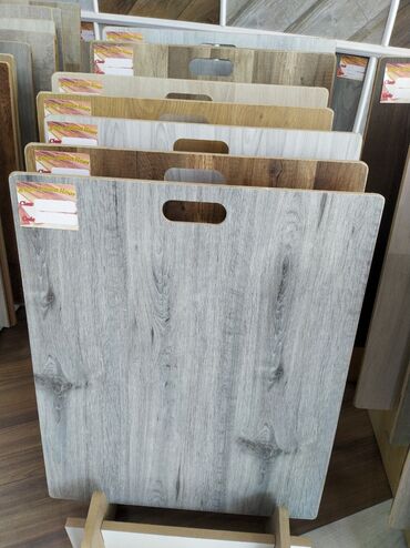 Laminat: Laminat, Sinif - 32, Kredit yoxdur