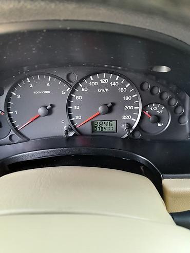 renault megane 3: Ford Tourneo Connect (gümüş rəng) - Kuzov: 5 qapılı miniven, arxa — 2
