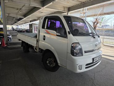 бусик машина: Kia : 2019 г., 2.5 л, Механика, Дизель, Van