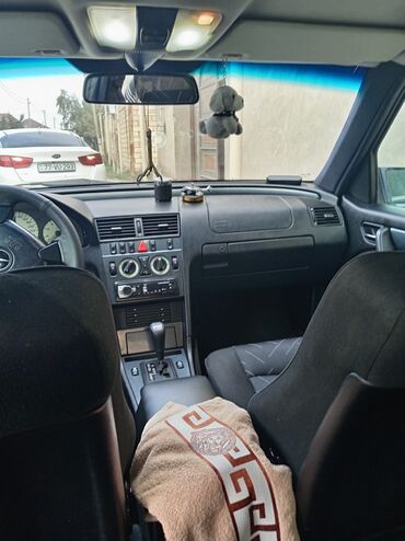 Mercedes-Benz: Mercedes-Benz C240 (W202) sedan - Kuzov: 4 qapılı sedan, tünd mavi — 8