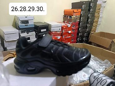 Patike: Akcija
2850 din — 3