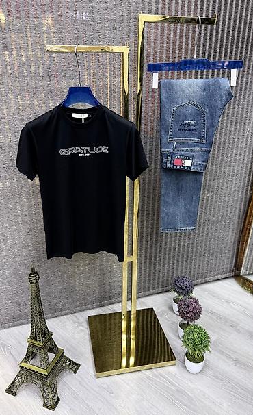 Kişi geyimləri: Kişi T‑shirt kolleksiyası Brend variantları: - Massimo Dutti qısaqol — 8