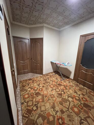 Посуточная аренда квартир: 3 комнаты, Душевая кабина, Постельное белье, Кондиционер — 16