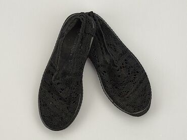 buty sportowe czarne: Mokasyny 37, stan - Dobry