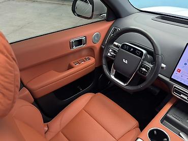 Lixiang: Lixiang L6: 2024 г., 1.5 л, Автомат, Электромобиль, Кроссовер — 6