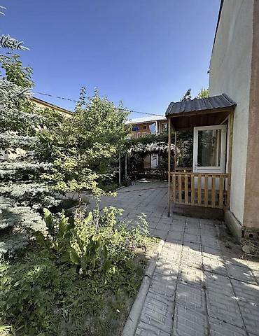 1 bedroom: Продается гостевой дом на 70 мест. г. Чолпон Ата, престижный район — 4