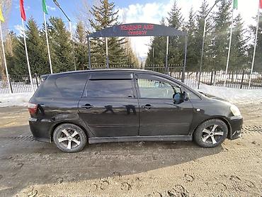 прадо 2010: Toyota Ipsum: 2004 г., 2.4 л, Автомат, Бензин, Минивэн — 4