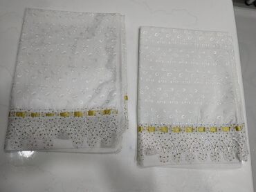 Asılqanlar: Balinc uzleri cutdur.Teze .razmer 46× 60