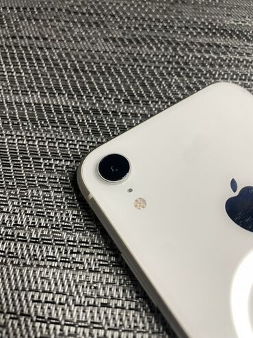 Apple iPhone: IPhone Xr, 128 ГБ, Белый — 2