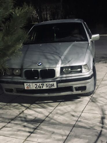 объем 1: BMW 3 series: 1991 г., 1.6 л, Механика, Бензин, Седан