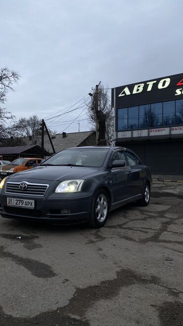 Toyota: Toyota Avensis: 2003 г., 2 л, Автомат, Бензин, Седан