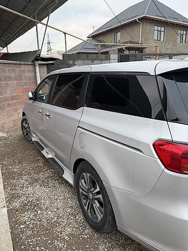 Унаа: Kia Carnival: 2018 г., 2.2 л, Автомат, Дизель, Вэн/Минивэн — 2