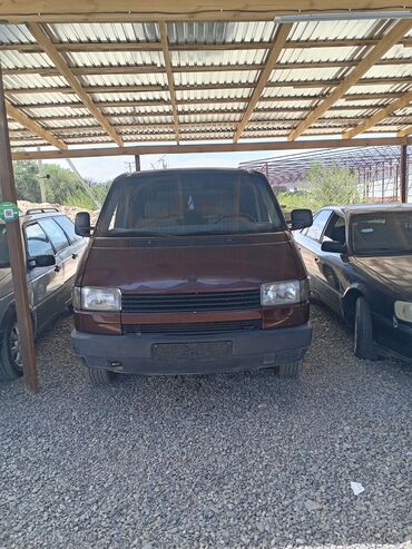 перегон авто из европы: Volkswagen Transporter: 1992 г., 2.4 л, Механика, Дизель, Бус