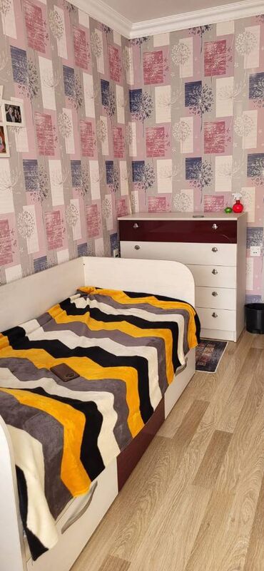 Köhnə tikili: Bakı, 3 otaqlı, Köhnə tikili, m. Həzi Aslanov, 63 kv. m -da lalafo.az — 5 Köhnə tikili: Bakı, 3 otaqlı, Köhnə tikili, m. Həzi Aslanov, 63 kv. m — 5