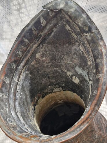 Digər çaydanlar: Məhsul: Mis su qabı (ibrik) Xüsusiyyətlər: -Qacarlar dövrünün sonuna — 15