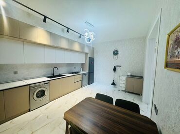 Həyət evləri və villaların satışı: 4 otaqlı, 130 kv. m, Kredit yoxdur, Yeni təmirli — 31