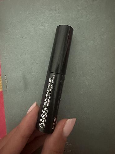 acnomiss krem: Новое, открыта, не использовпна Clinique Moisture Surge 100H — 3
