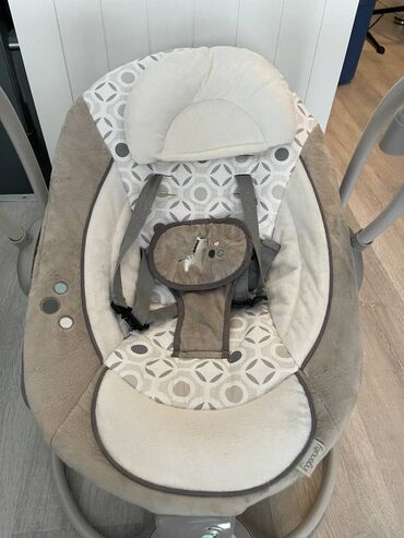 Njihalice: Muzicka njihalica za bebe br.2, uvoz Svajcarska Napomena : potrebno je — 11