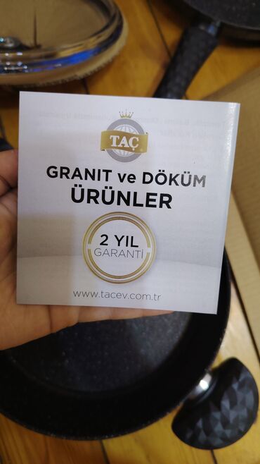 Saclar: Rəng - Qara, Qranit, Türkiyə