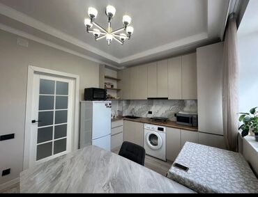 саламат курулуш: 2 комнаты, 43 м², Индивидуалка, 5 этаж, Евроремонт