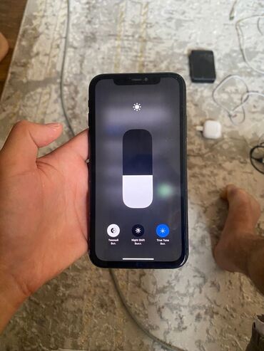 телефон айфон буу: IPhone 11, Б/у, 128 ГБ, Черный, Чехол, 100 %