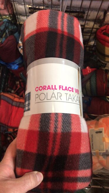 Одеяла и пледы: Плед, Новый, Все сезоны, Двусторонний, Плюшевый — 35