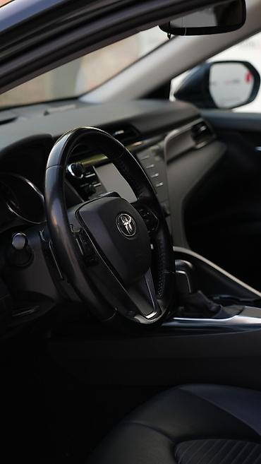 для такси авто: Toyota Camry: 2020 г., 2.5 л, Автомат, Бензин, Седан — 5
