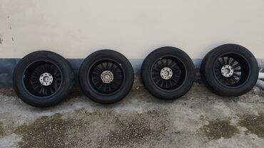 Disk təkərlər: 195 60 r15. demek olar ki teze kimi. 3 ay islenmis disk teker, isteyen — 3