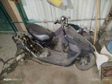 шлем мотоцикла: Suzuki, 60 куб. см, Бензин, Колдонулган