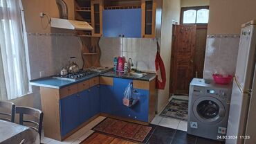 Uzunmüddətli kirayə mənzillər: Xəzər rayonu, Mərdəkan qəsəbəsi, Abşeron market yaxınlığında yerləşən — 11