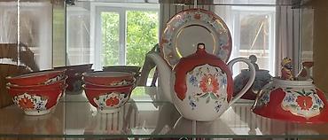 китайский фарфор: Чайный сервиз с росписью (фарфор) Состав набора: - заварочный чайник — 1