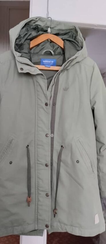 зимние куртки бишкек: Пуховик, Кыска модель, S (EU 36)