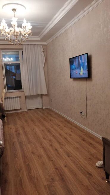 Uzunmüddətli kirayə mənzillər: Xırdalanda köhnə bazara yaxın yaxın yerləşən ümumi sahəsi 60 kv,m — 8