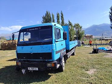 бампер мерседес гигант: Mercedes-Benz Спринтер: 1997 г., 6 л, Механика, Дизель, Лимузин — 9