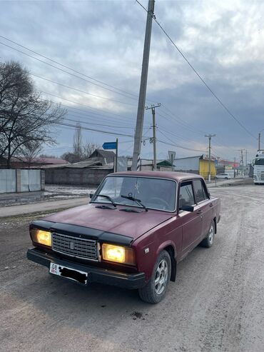 продаю на ипсум: ВАЗ (ЛАДА) 2107: 2007 г., 1.6 л, Механика, Бензин, Седан