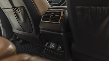 Kia: Kia Sorento: 2018 г., 2 л, Автомат, Дизель, Кроссовер — 12